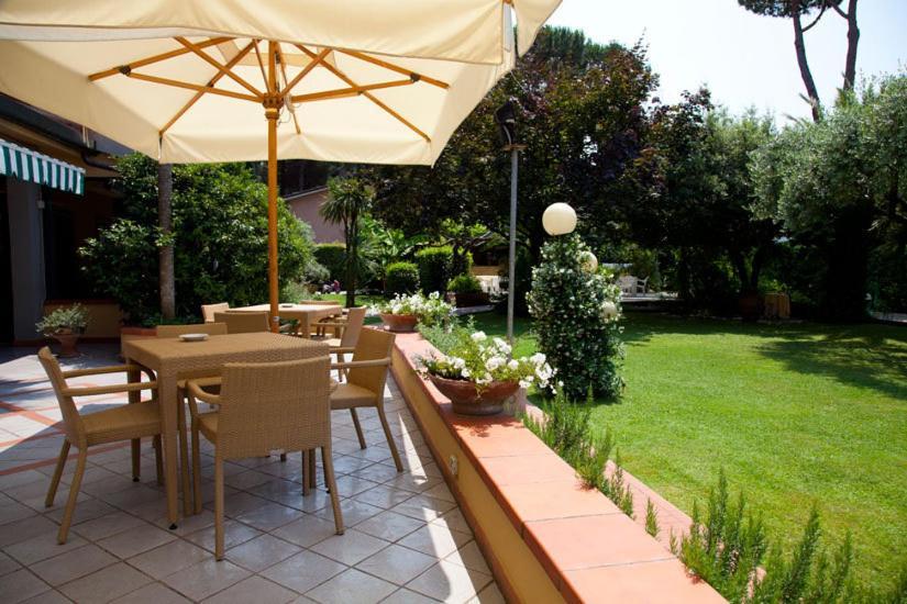 Hotel Gemma Del Mare Marina di Pietrasanta Extérieur photo