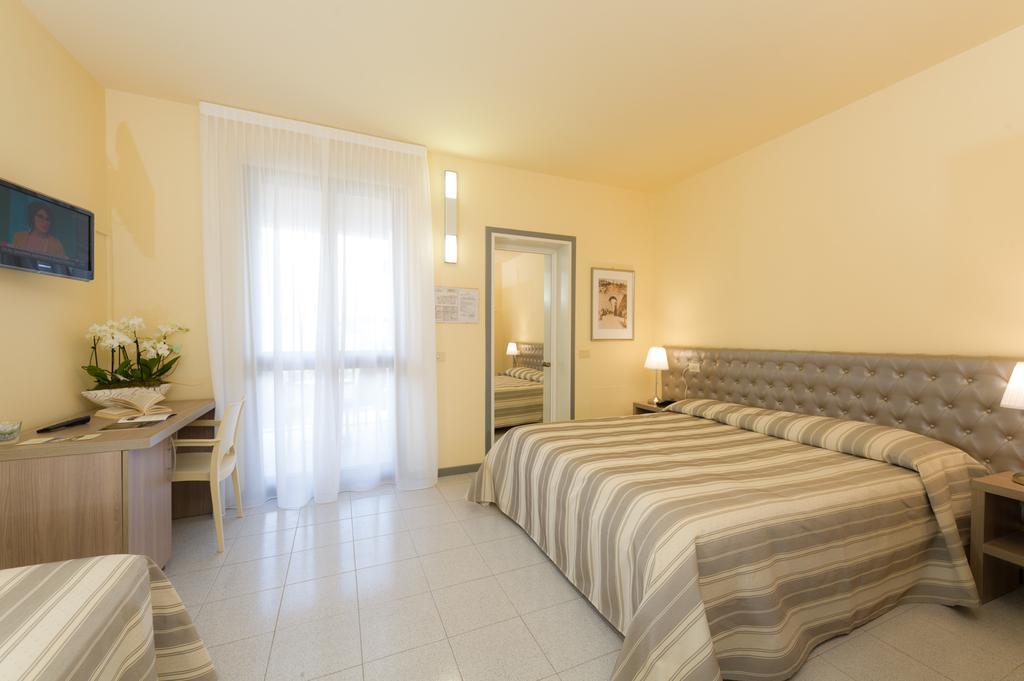 Hotel Gemma Del Mare Marina di Pietrasanta Extérieur photo