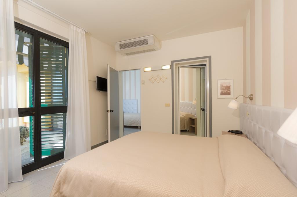 Hotel Gemma Del Mare Marina di Pietrasanta Extérieur photo