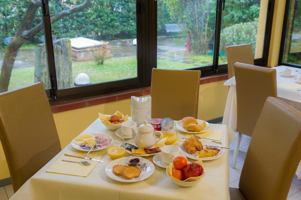 Hotel Gemma Del Mare Marina di Pietrasanta Extérieur photo